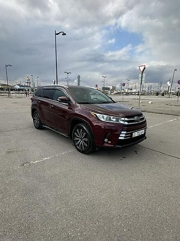 Toyota Highlander: 2018 г., 3.5 л, Автомат, Бензин, Кроссовер