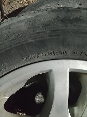 diska r13: Комплект: литой диск Mercedes + зимняя шина Bridgestone Blizzak — 2