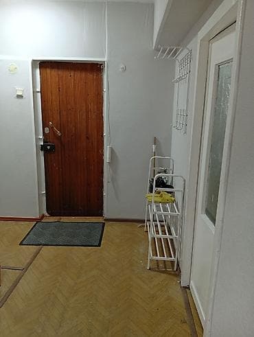 ош аренда квартиры: Сдается комната с подселением в двух комнатной квартиры . Для молодой — 2