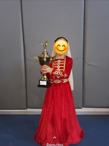 Комплекты одежды: Детское платье, цвет - Красный, Б/у — 1