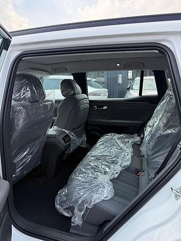 s7 fe: Aion – компактный электрический кроссовер белого цвета. Gac Aion I60 — 6