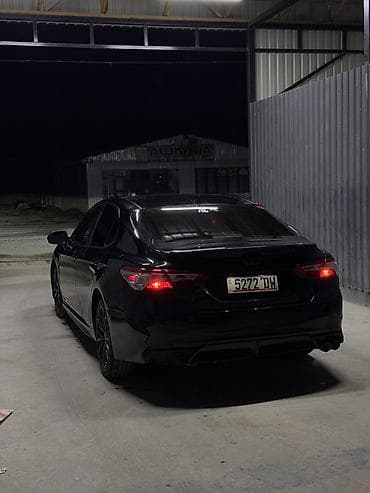 chevrolet comaro: Toyota Camry: 2020 г., 2.5 л, Автомат, Бензин, Седан — 4