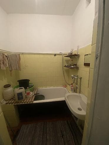 квартира бишкек 3 комната: 3 бөлмө, 63 м², Жеке план, 2 кабат, Эски ремонт — 5