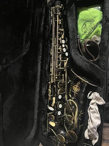 Аккордеоны: Саксофон Taishan (альт) — новый. - Корпус с матовым/винтажным — 2
