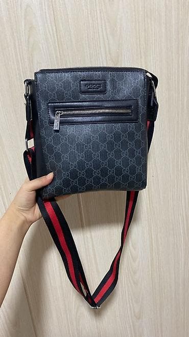 Зер буюмдар: Барсетка гучи Состояние отличное Почти не пользовался Обмен на — 3