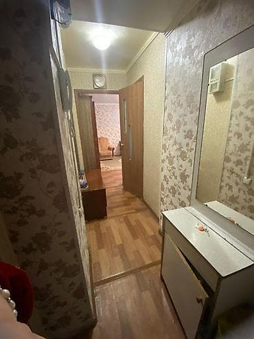 комсомол квартира: 1 комната, 30 м², 104 серия, 1 этаж, Косметический ремонт — 4