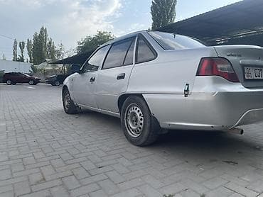 Daewoo Nexia: 2011 г., 1.6 л, Механика, Бензин, Седан — 1