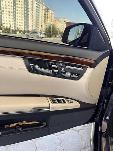 Продажа авто: Mercedes-Benz S-Class: 2010 г., 5.5 л, Автомат, Бензин, Седан — 10