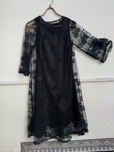 Женские платья — коллекция из 4 моделей 1) Черное платье с кружевом -