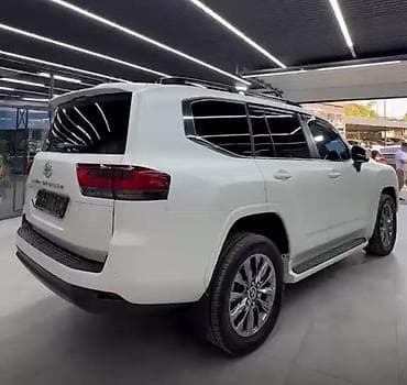 cruiser: Toyota Land Cruiser: 2024 г., 3.5 л, Автомат, Бензин, Внедорожник — 2