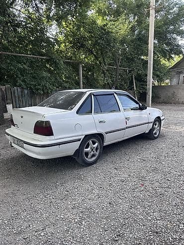 руль nexia: Daewoo Nexia: 2000 г., Механика, Бензин, Седан — 3