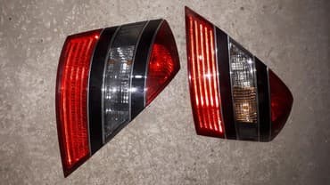 фонарь для уличного освещения: Передняя левая фара Mercedes-Benz — 1