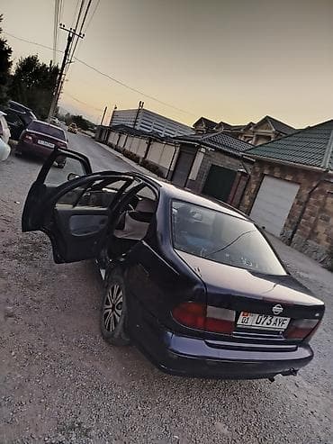 Nissan Primera: 1998 г., 1.5 л, Механика, Бензин, Седан at lalafo.kg Nissan Primera: 1998 г., 1.5 л, Механика, Бензин, Седан