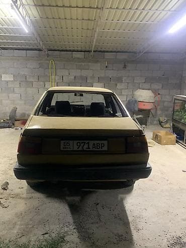 transporter multivan: Volkswagen Golf: 1984 г., 1.6 л, Механика, Бензин, Седан — 3