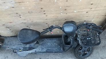 Электроскутер/мопед с корзиной спереди - Компактный городской