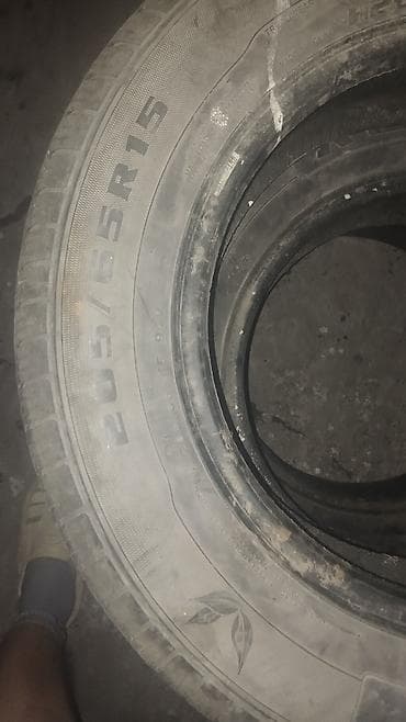 205 15 65: Комплект автомобильных шин 205/65 R15. 8800сом Характеристики: - — 1