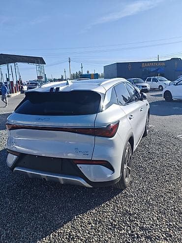 bid e5: BYD Yuan Plus: 2025 г., Гибрид, Кроссовер — 2