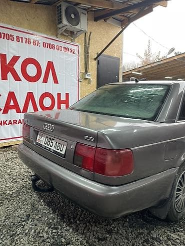 subaru forester: Audi A6: 1998 г., Седан — 5