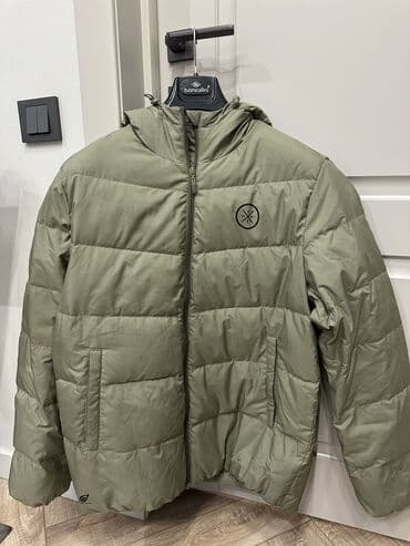 Куртки: Куртка wade
Размер:XL
M L тоже подойдет
Сезон носили
5500 — 1