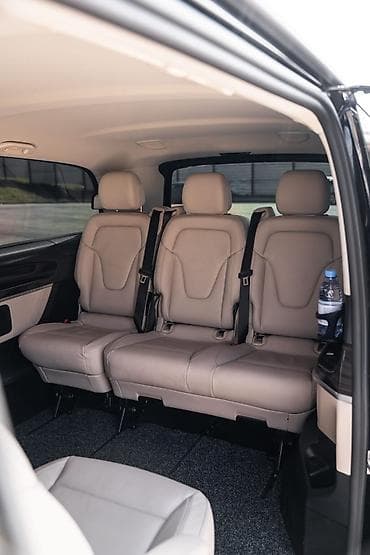 i bus: Минивэн, Пункт назначения: Аэропорт Манас, Количество мест: 7, Лицензия №: 242073 — 4