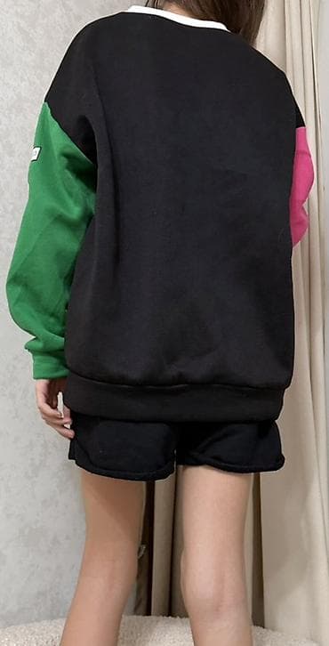 одежды для подростков: Світшот подростковый с крупным принтом «98». - Фасон: свободный крой — 4