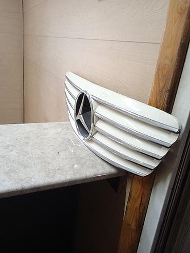 w164: Автозапчасти Решётка на Мерседес-бенц. Дубликатные решётки на — 2