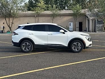 corolla 2016: Kia Sportage: 2022 г., 2.5 л, Автомат, Бензин, Кроссовер — 4