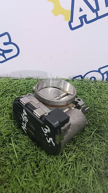 ml 63: Дроссельная заслонка Mercedes-Benz Б/у, Оригинал — 1