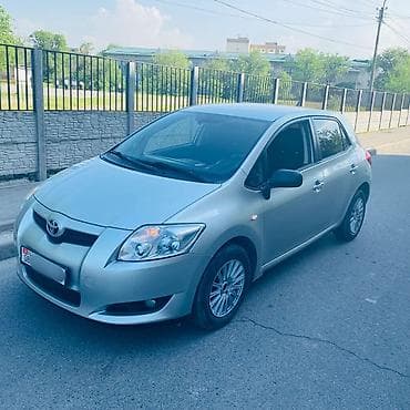 Toyota Auris: 2007 г., 1.6 л, Робот, Бензин, Хэтчбэк