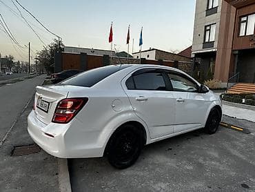 шеврале авео: Chevrolet Aveo: 2017 г., 1.4 л, Автомат, Бензин, Седан — 4