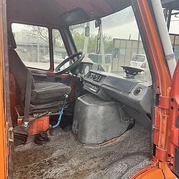 uz fe: Mercedes-Benz T1: 1992 г., 2.9 л, Ручные, Дизель, Фургон — 3