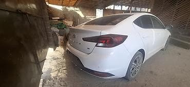 m class: Hyundai Avante: 2019 г., 1.6 л, Автомат, Бензин, Седан — 5