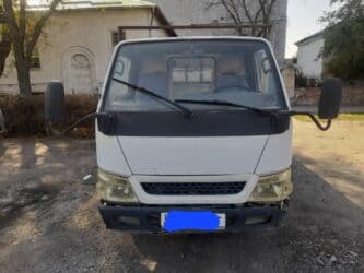 бу авто в кредит без первоначального взноса рядом просп. жибек жолу, бишкек: GMC : 2013 г., 2.8 л, Механика, Дизель, Фургон — 1