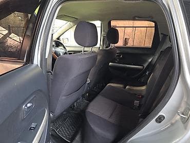 коробка ист: Toyota Ist: 2003 г., 1.5 л, Автомат, Бензин, Хэтчбэк — 9