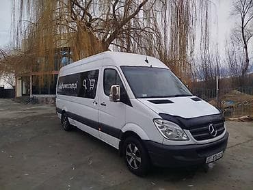 шевроле груз: Легкий грузовик, Mercedes-Benz — 1