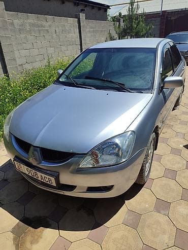 Mitsubishi Lancer: 2005 г., 1.6 л, Механика, Бензин, Седан