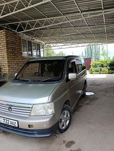минивен: Honda Stepwgn: 2002 г., 2 л, Автомат, Бензин, Минивэн — 4