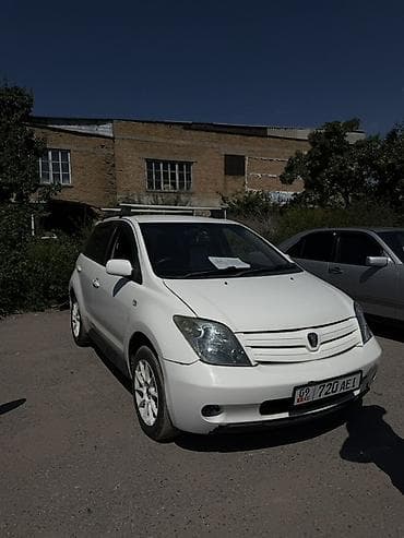 Транспорт: Toyota Ist: 2002 г., 1.5 л, Автомат, Бензин, Хэтчбэк — 1