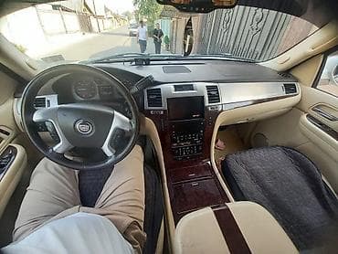 фары кадиллак: Cadillac Escalade: 2007 г., 6.2 л, Автомат, Газ, Внедорожник — 8