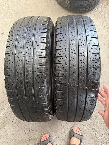 Пара летних шин Michelin 215/70 R15 CP - Размер: 215/70 R15 CP -
