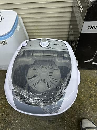 Портативная мини‑стиральная машина с центрифугой - Компактный корпус