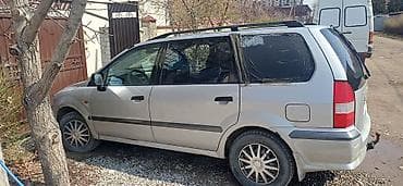 mitsubishi пикап: Mitsubishi Space Wagon: 1999 г., 2.4 л, Ручные, Бензин, Универсал — 2