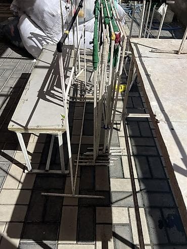 меттлер: Напольные металлические стойки-вешала для одежды, козлы б/у - — 3