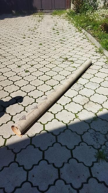 Б/у, Для дома, Длина: 4 м, Ширина: 2.5 м м, ПВХ, цвет - Бежевый, Рулон, С рисунком, Россия — 3