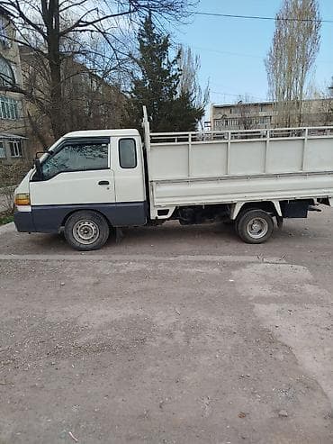 Продажа авто: Hyundai Porter: 2003 г., Механика, Дизель — 3