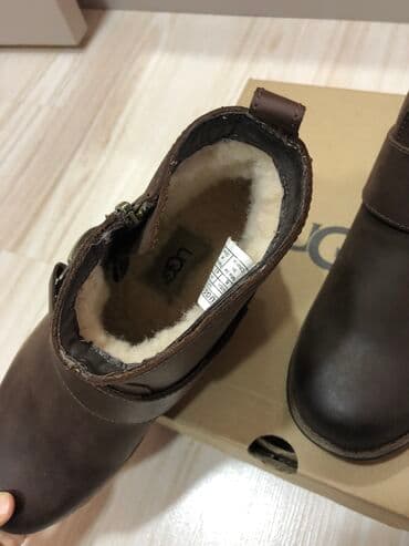 сапоги зимние женские натуральная кожа натуральный мех распродажа: Продаю. UGG. Нат.кожа, Нат овчина.
Подходит на узкую ногу — 2