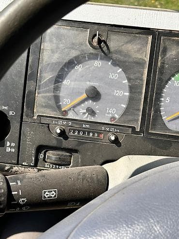 814 d: Mercedes-Benz Vario: 2002 г., 4.3 л, Дизель, Фургон — 8