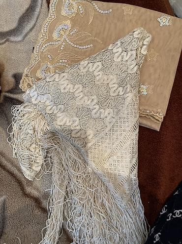 брюки лосины с: Платок (Япония)цена 800 сом. Шарф — 1