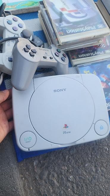 игра sony: Игровая консоль Sony PS one (модель SCPH‑серии, компактная версия — 1