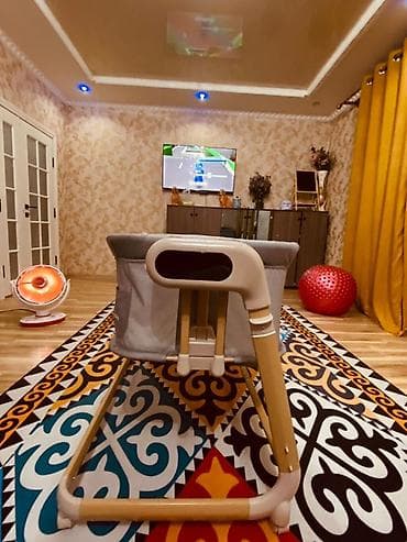 Балдар эмереги: Балдар үчүн кошумча коюлган керебет, Дөңгөлөктүү, түсү - Боз — 2